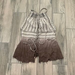Gimmicks halter top